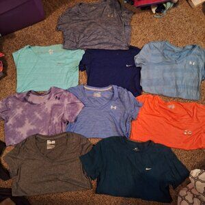 Short sleeve tops
